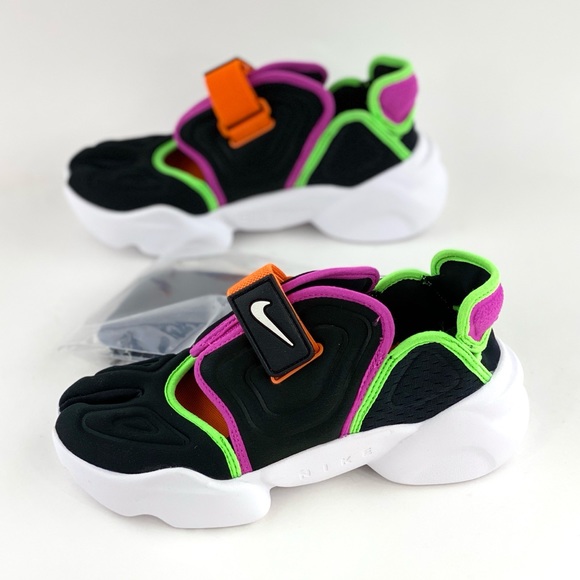 NEW Nike Aqua Rift Fire Pink With Socks - Picture 5 of 15